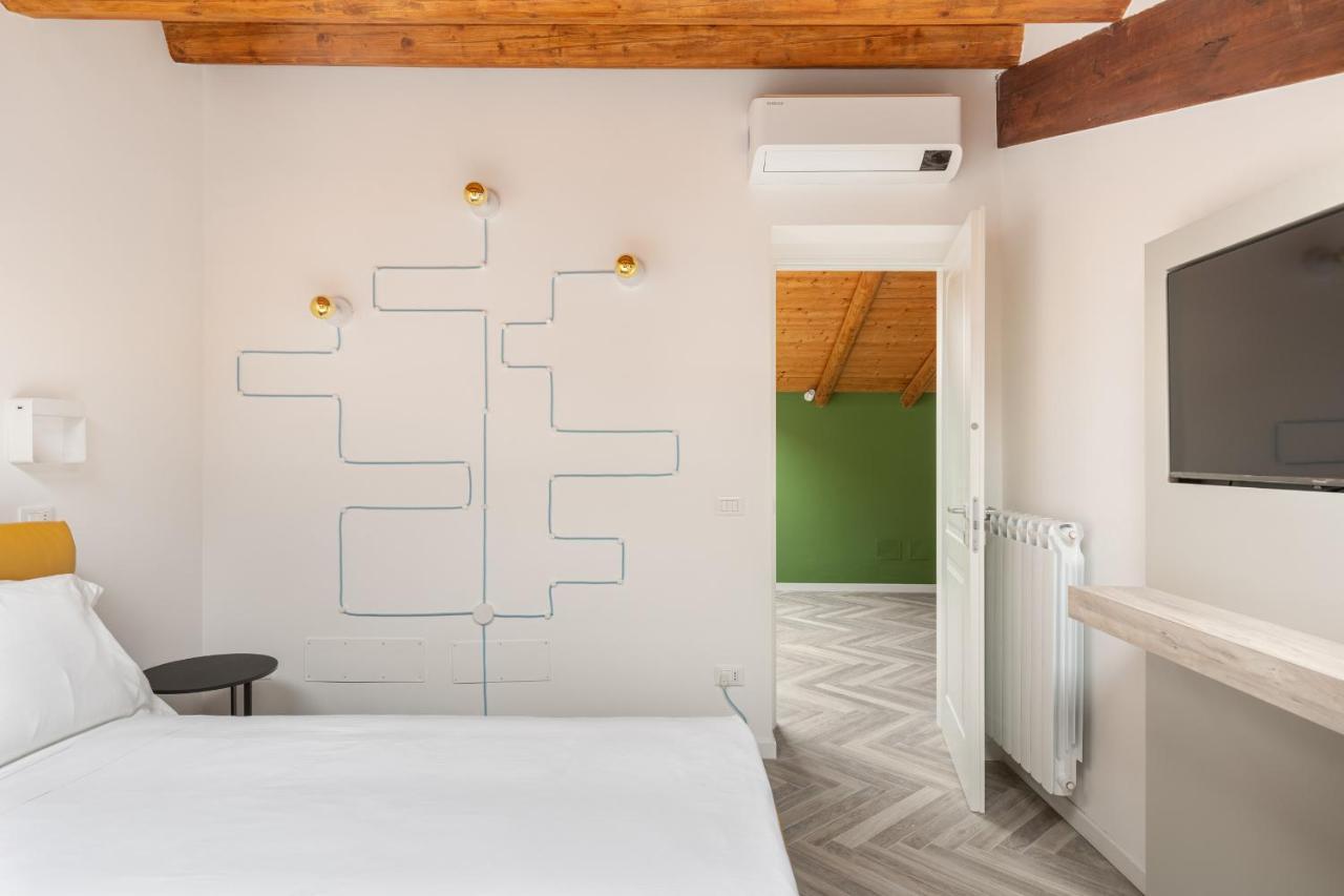 Principe Di Paterno - Budget Double Rooms & Breakfast パレルモ エクステリア 写真